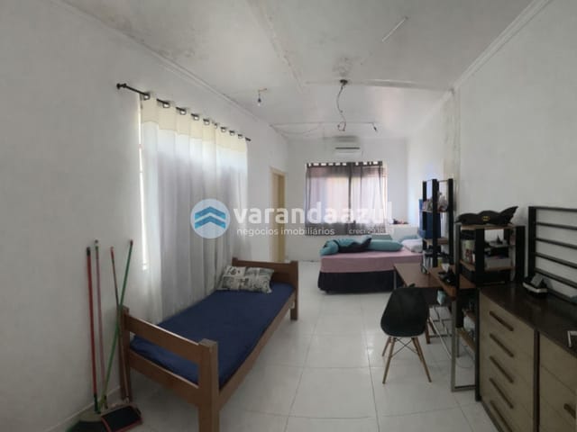 Sobrado 2 quartos e 1 banheiro, para alugar, no bairro Centro em Mogi das Cruzes