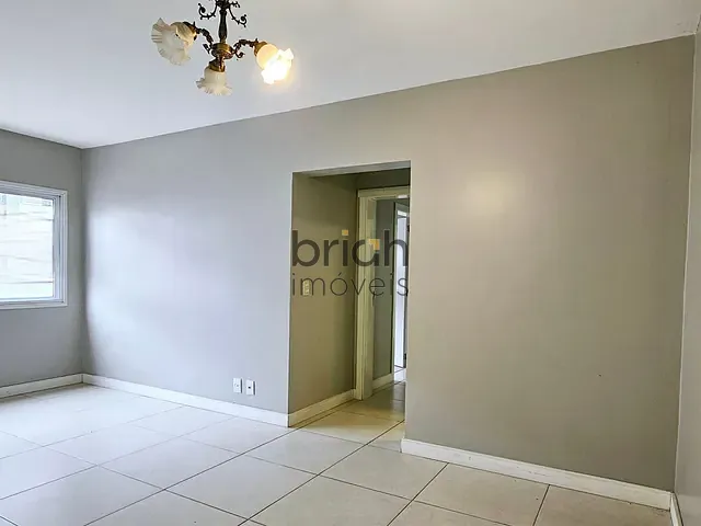 Apartamento 2 quartos e 2 banheiros, à venda, no bairro Centro em São Leopoldo
