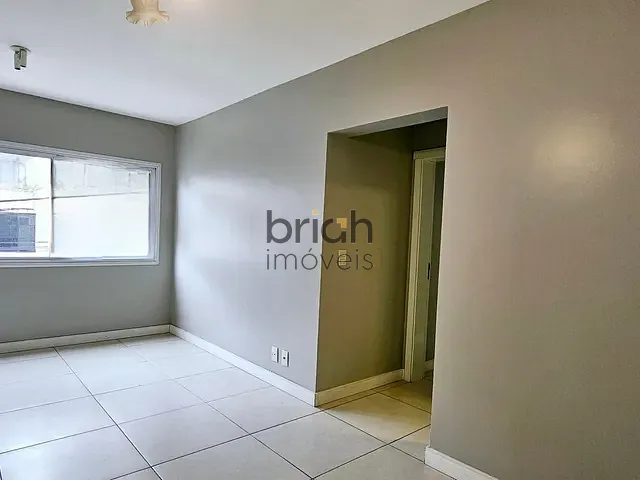 Apartamento 2 quartos e 2 banheiros, à venda, no bairro Centro em São Leopoldo