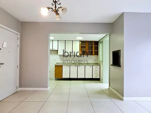 Apartamento 2 quartos e 2 banheiros, à venda, no bairro Centro em São Leopoldo