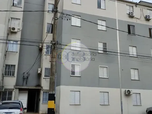 Apartamento 2 quartos e 1 banheiro, para alugar, no bairro São Gonçalo em Pelotas