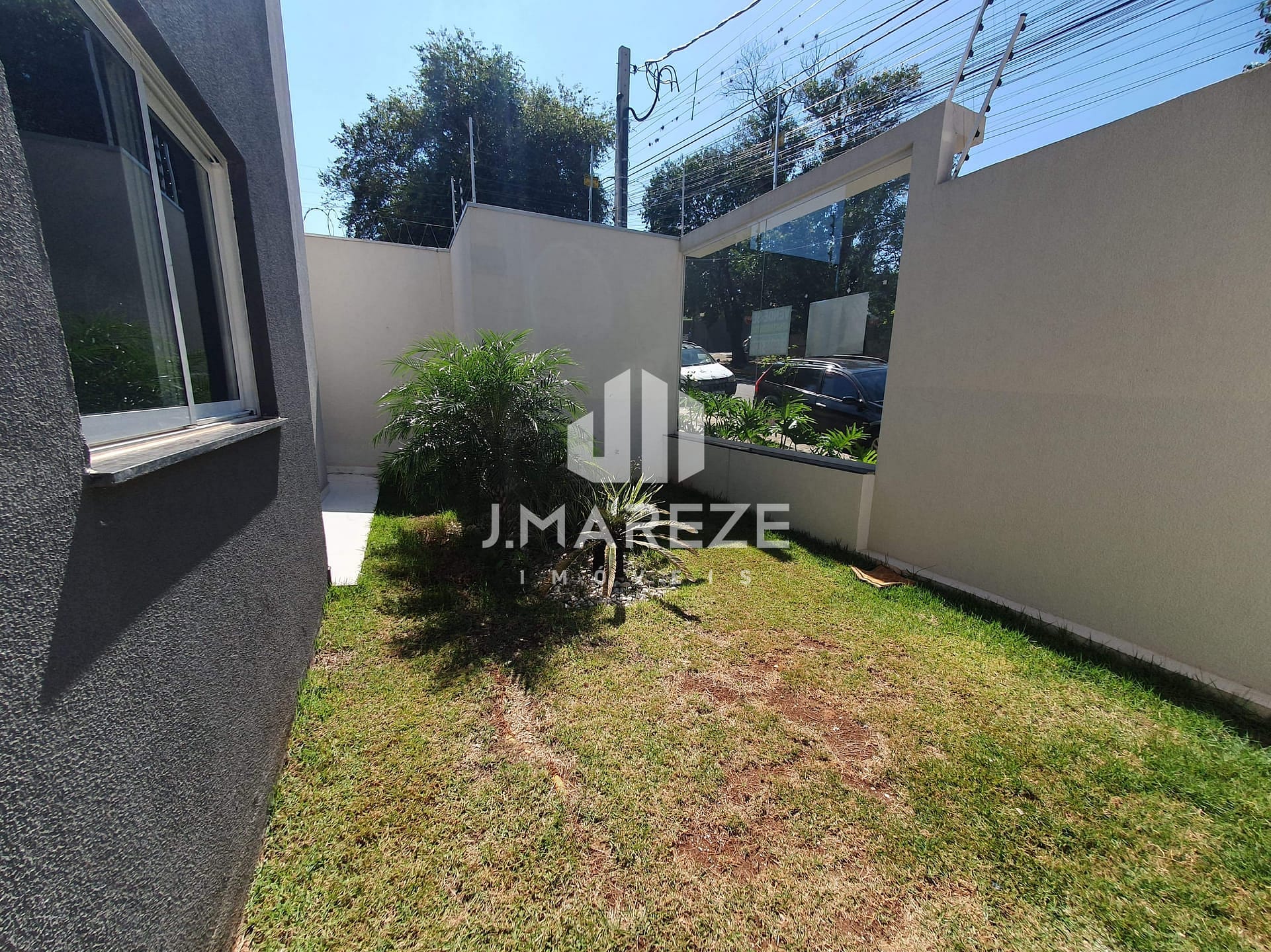 Apartamento à venda com 2 quartos, 70m² - Foto 2