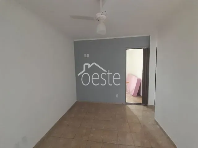 Apartamento com 48m² 2 quartos e 1 banheiro, à venda, no bairro Conjunto Habitacional Roberto Romano em Santa Bárbara D'Oeste