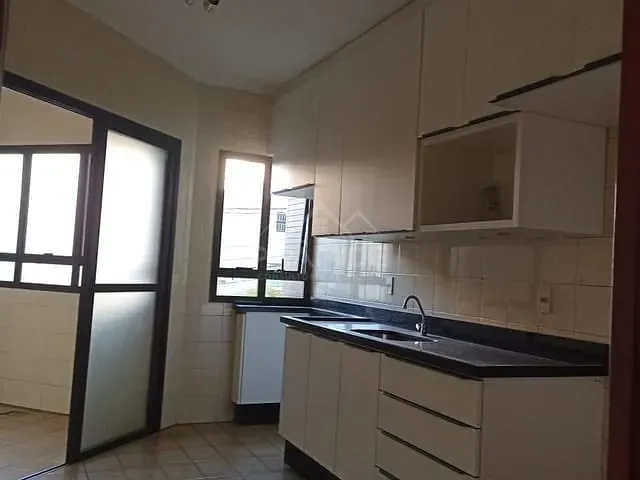 Apartamento 3 quartos e 2 banheiros, à venda, no bairro Centro em Poços de Caldas