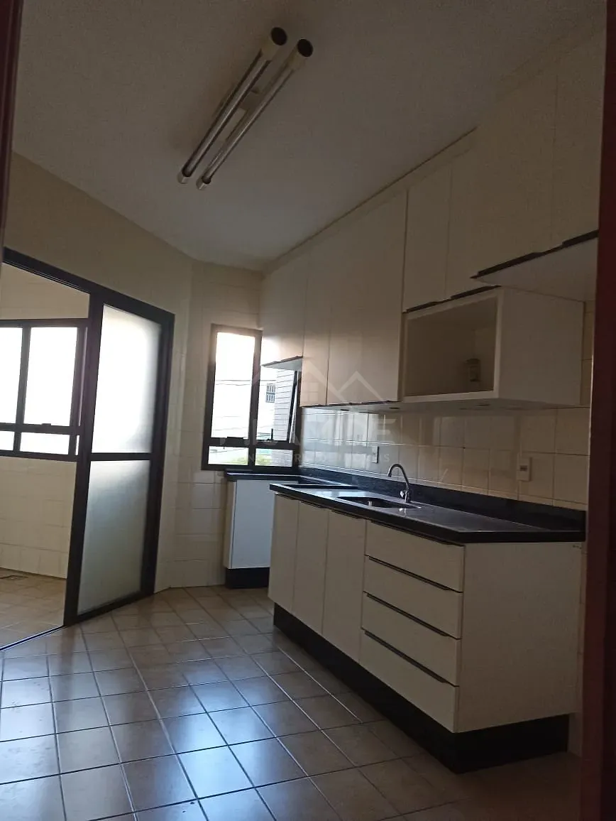 Apartamento, 3 quartos, 141 m² - Foto 3