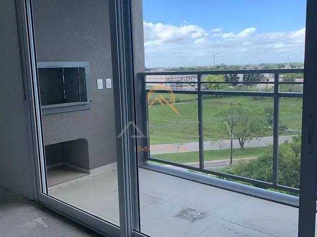 Apartamento 2 quartos e 2 banheiros, à venda, no bairro Areal em Pelotas