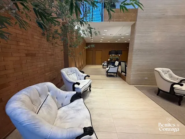 Apartamento com 520m² 4 quartos e 5 banheiros, à venda, no bairro Zona 01 em Maringá