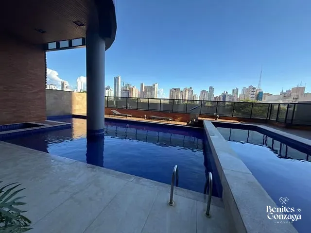 Apartamento com 520m² 4 quartos e 5 banheiros, à venda, no bairro Zona 01 em Maringá