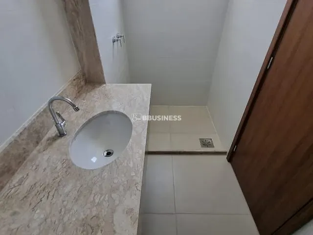 Apartamento 3 quartos e 5 banheiros, à venda, no bairro Parque Tamandaré em Campos dos Goytacazes