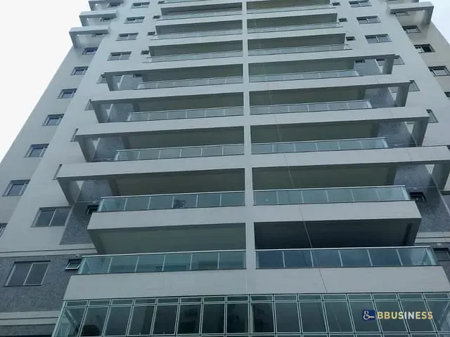 Apartamento 3 quartos e 5 banheiros, à venda, no bairro Parque Tamandaré em Campos dos Goytacazes