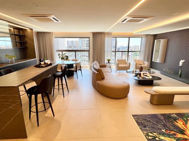 Apartamento com 285m² 3 quartos e 5 banheiros, à venda, no bairro Gleba Fazenda Palhano em Londrina