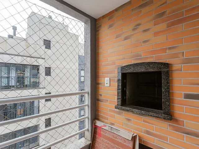 Apartamento com 78m² 2 quartos e 2 banheiros, à venda, no bairro Novo Mundo em Curitiba