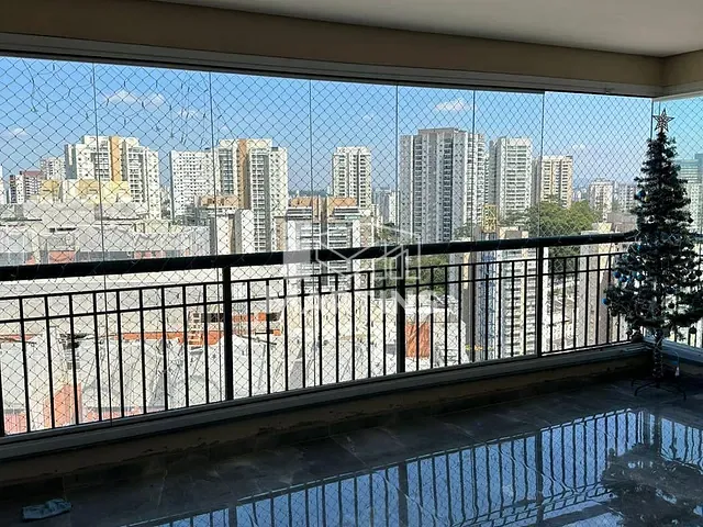 Apartamento 3 quartos e 2 banheiros, à venda, no bairro Vila Andrade em São Paulo