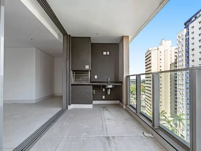 Apartamento 3 quartos e 4 banheiros, à venda, no bairro Água Verde em Curitiba