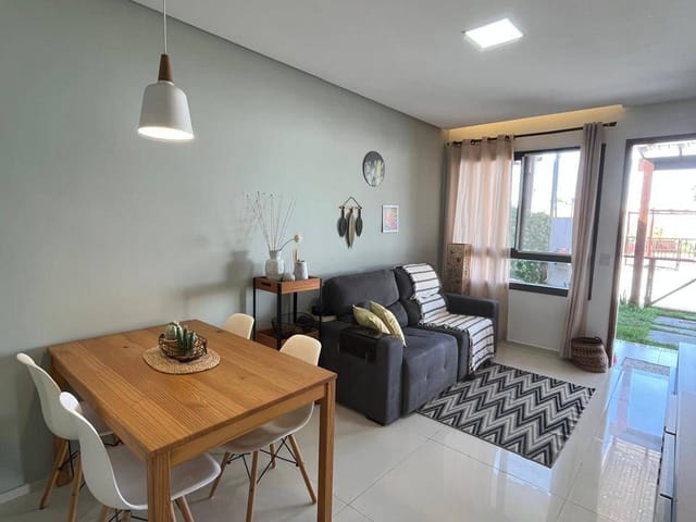 Apartamento 2 quartos e 2 banheiros, à venda, no bairro Espaço Tropical em Barra dos Coqueiros