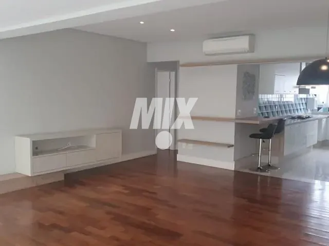 Apartamento 2 quartos e 4 banheiros, para alugar, no bairro Itaim Bibi em São Paulo
