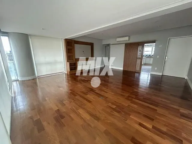 Apartamento 2 quartos e 4 banheiros, para alugar, no bairro Itaim Bibi em São Paulo