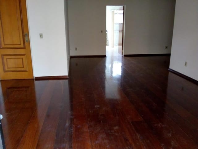 Foto do Apartamento - Apartamento com 3 dormitórios, 160 m² - venda por R$ 670.000,00 ou aluguel por R$ 1.500,00/mês - Centro - Itajubá/MG | MOHALLEM e LOPES CORRETAGEM E ADMINISTRACAO DE IMOVEIS LTDA