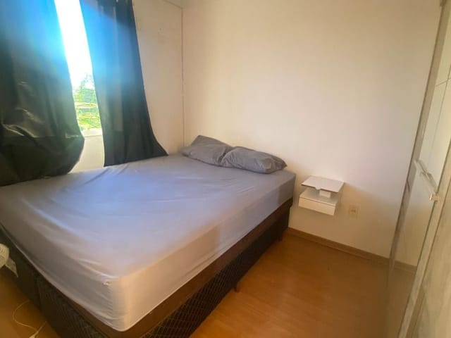 Apartamento 2 quartos e 1 banheiro, à venda, no bairro Chácara Manella em Cambé