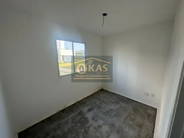 Apartamento 2 quartos e 1 banheiro, à venda, no bairro Parque Santa Rosa em Suzano