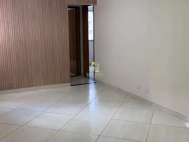 Apartamento 2 quartos e 1 banheiro, para alugar, no bairro Setor Bueno em Goiânia