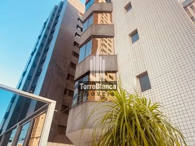 Apartamento com 352m² 4 quartos e 1 banheiro, à venda, no bairro Centro em Ponta Grossa