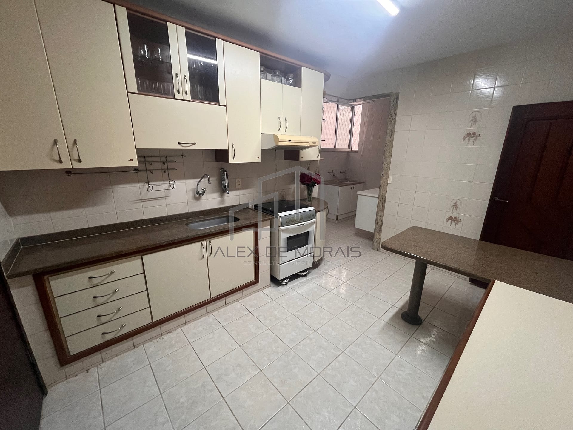 Apartamento, 3 quartos, 130 m² - Foto 1