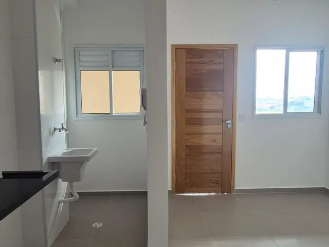 Apartamento 1 quarto e 1 banheiro, à venda, no bairro Guaianazes em São Paulo
