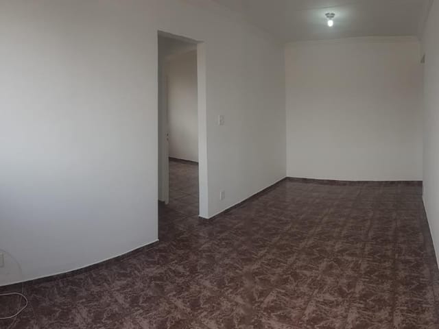 Apartamento 2 quartos e 1 banheiro, à venda, no bairro Cézar de Souza em Mogi das Cruzes