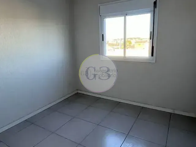 Apartamento 2 quartos e 1 banheiro, para alugar, no bairro Areal em Pelotas