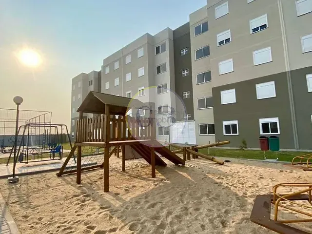 Apartamento 2 quartos e 1 banheiro, para alugar, no bairro Areal em Pelotas