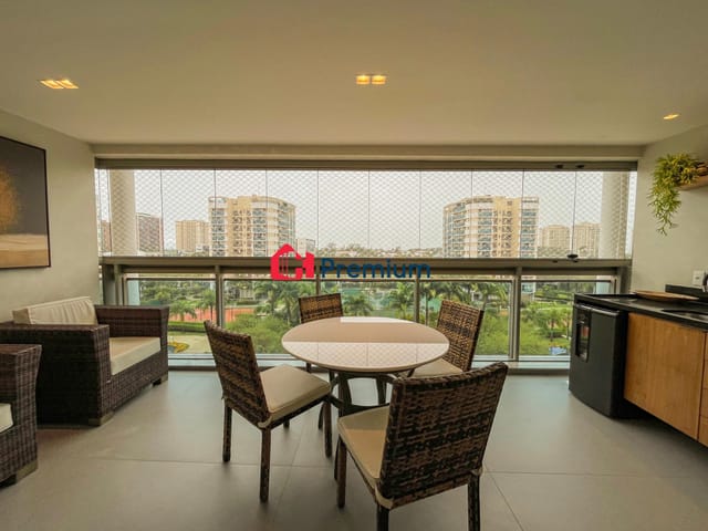 Apartamento 4 quartos e 5 banheiros, à venda, no bairro Barra da Tijuca em Rio de Janeiro
