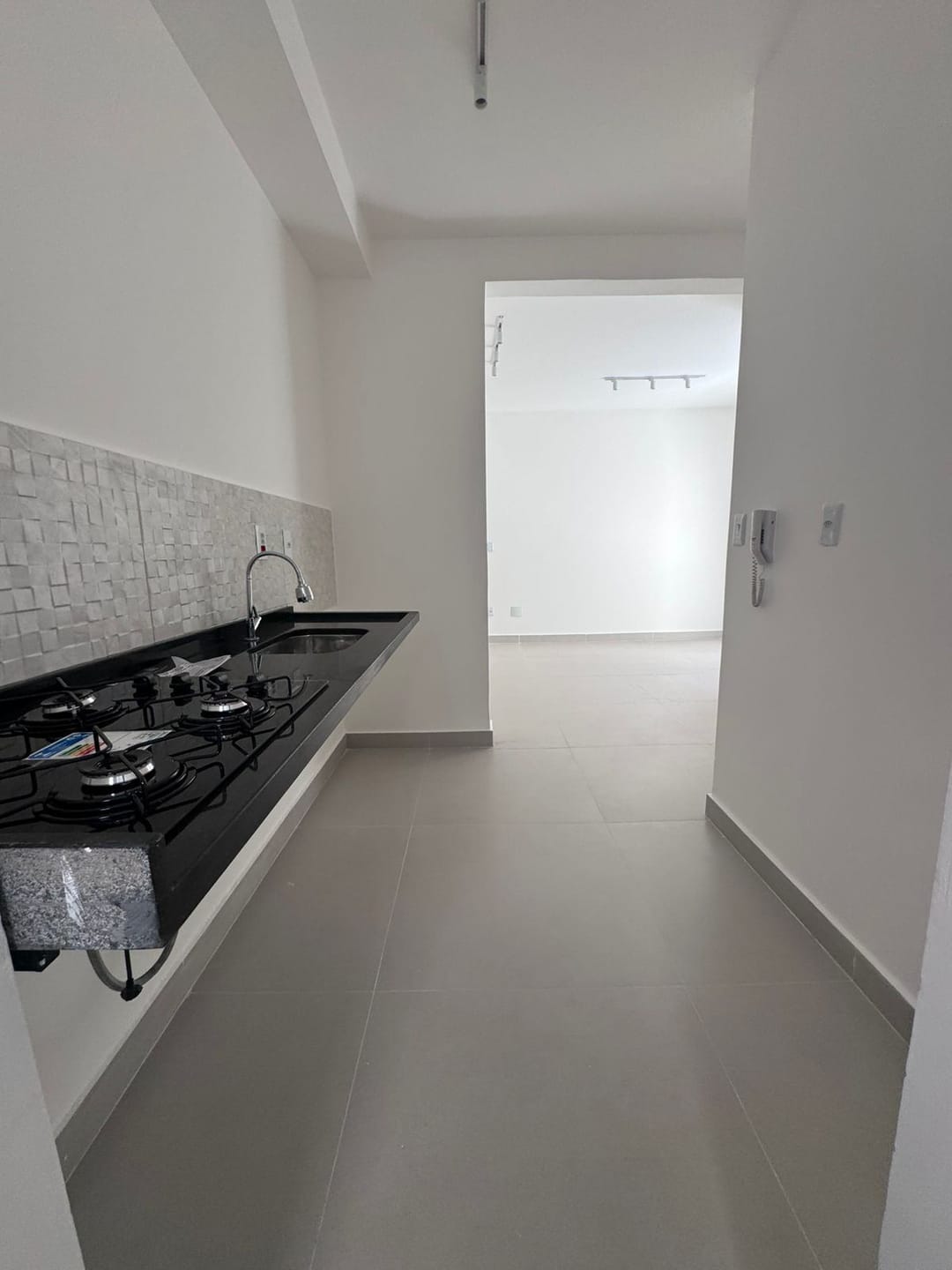 Apartamento à venda e aluguel com 2 quartos, 51m² - Foto 17