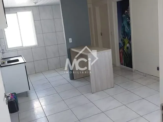 Apartamento 2 quartos e 1 banheiro, à venda, no bairro Fragata em Pelotas