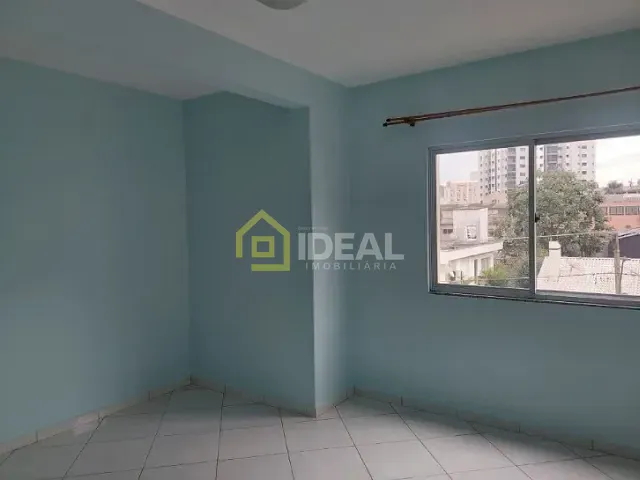 Apartamento 2 quartos e 1 banheiro, para alugar, no bairro Centro em Concórdia