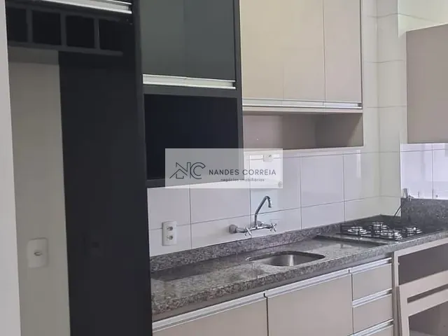 Apartamento 3 quartos e 2 banheiros, à venda, no bairro Santa Rosa em Londrina
