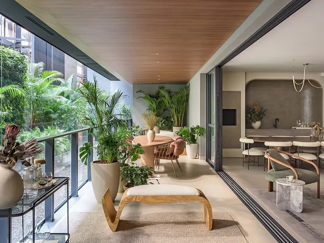 Apartamento com 10m² 3 quartos e 5 banheiros, à venda, no bairro Gleba Fazenda Palhano em Londrina