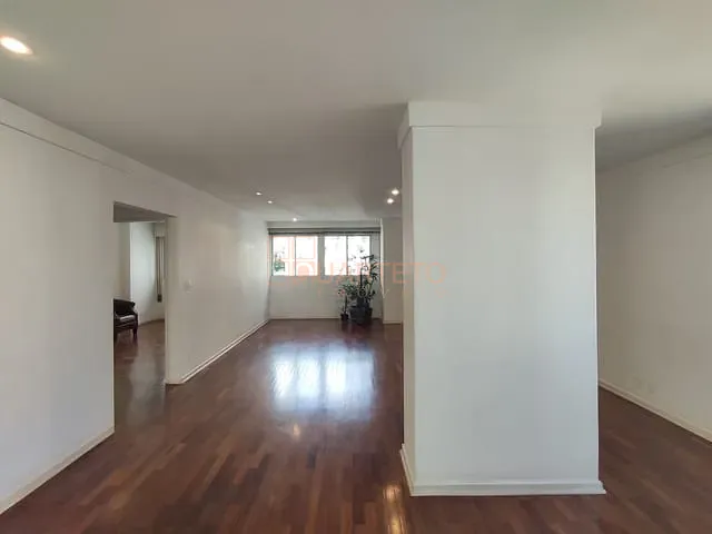 Apartamento 3 quartos e 4 banheiros, à venda, no bairro Consolação em São Paulo