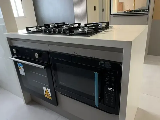 Apartamento 2 quartos e 1 banheiro, à venda, no bairro Vila Correa em Ferraz de Vasconcelos