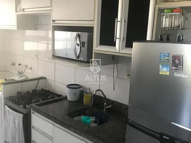 Apartamento 2 quartos e 1 banheiro, à venda, no bairro Boca do Rio em Salvador