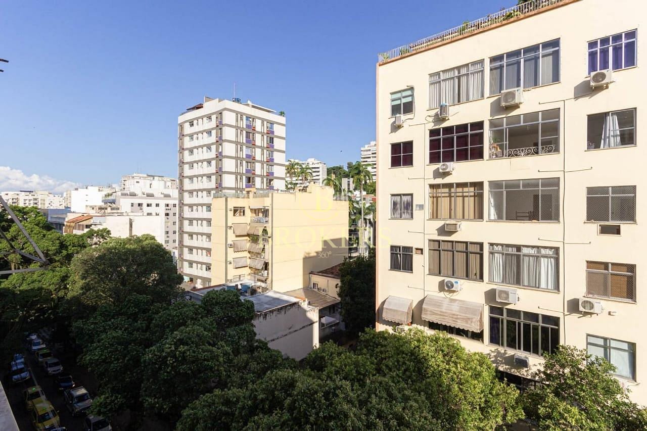 Apartamento à Venda, Laranjeiras, Sala, 2 quartos, 1 banheiro social, 1 vaga - 93 m² - Rio de Janeiro, RJ
