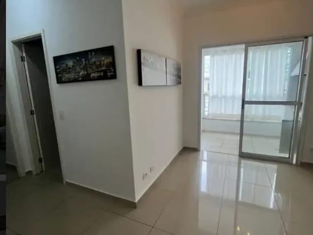 Apartamento 2 quartos e 2 banheiros, para alugar, no bairro Vila Mogilar em Mogi das Cruzes