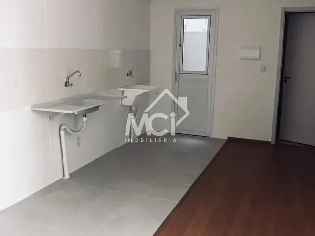 Apartamento 2 quartos e 1 banheiro, à venda, no bairro Areal em Pelotas