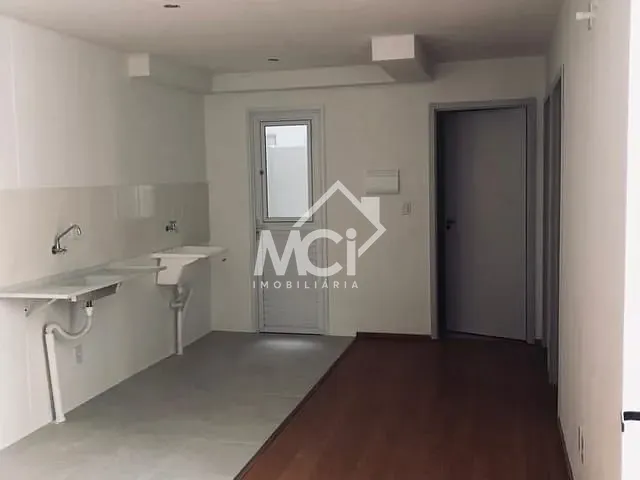 Apartamento 2 quartos e 1 banheiro, à venda, no bairro Areal em Pelotas