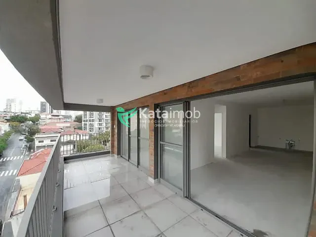 Apartamento 3 quartos e 2 banheiros, à venda, no bairro Saúde em São Paulo