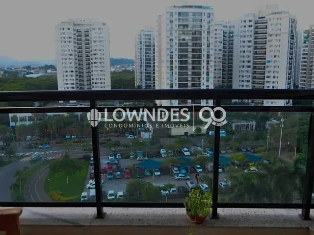 Apartamento com 70m² 2 quartos e 2 banheiros, à venda, no bairro Jacarepaguá em Rio de Janeiro