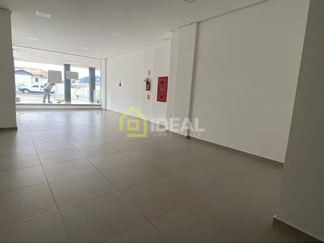 Apartamento 1 quarto e 2 banheiros, para alugar, no bairro Vista Alegre em Concórdia