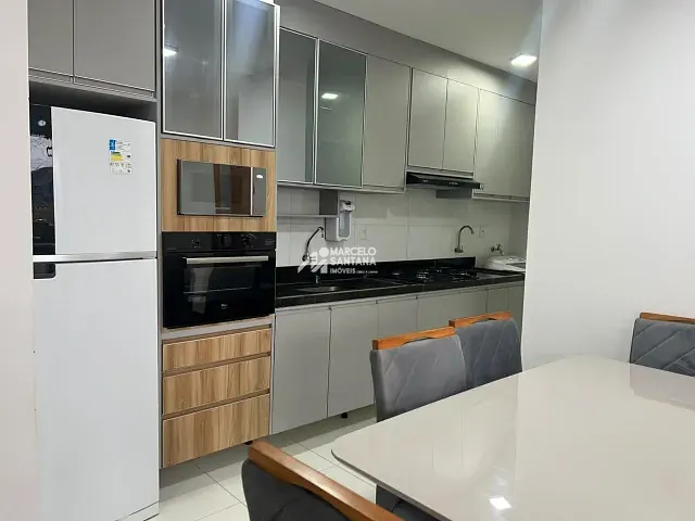 Apartamento 2 quartos e 2 banheiros, para alugar, no bairro Primavera em Vitória da Conquista