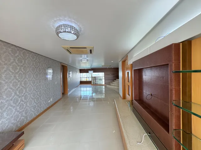 Apartamento com 10m² 4 quartos e 7 banheiros, à venda, no bairro Caiçaras em Londrina