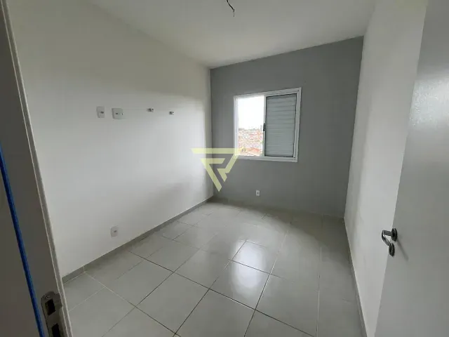 Apartamento 2 quartos e 1 banheiro, à venda, no bairro Jardim Anhangüera em Ribeirão Preto